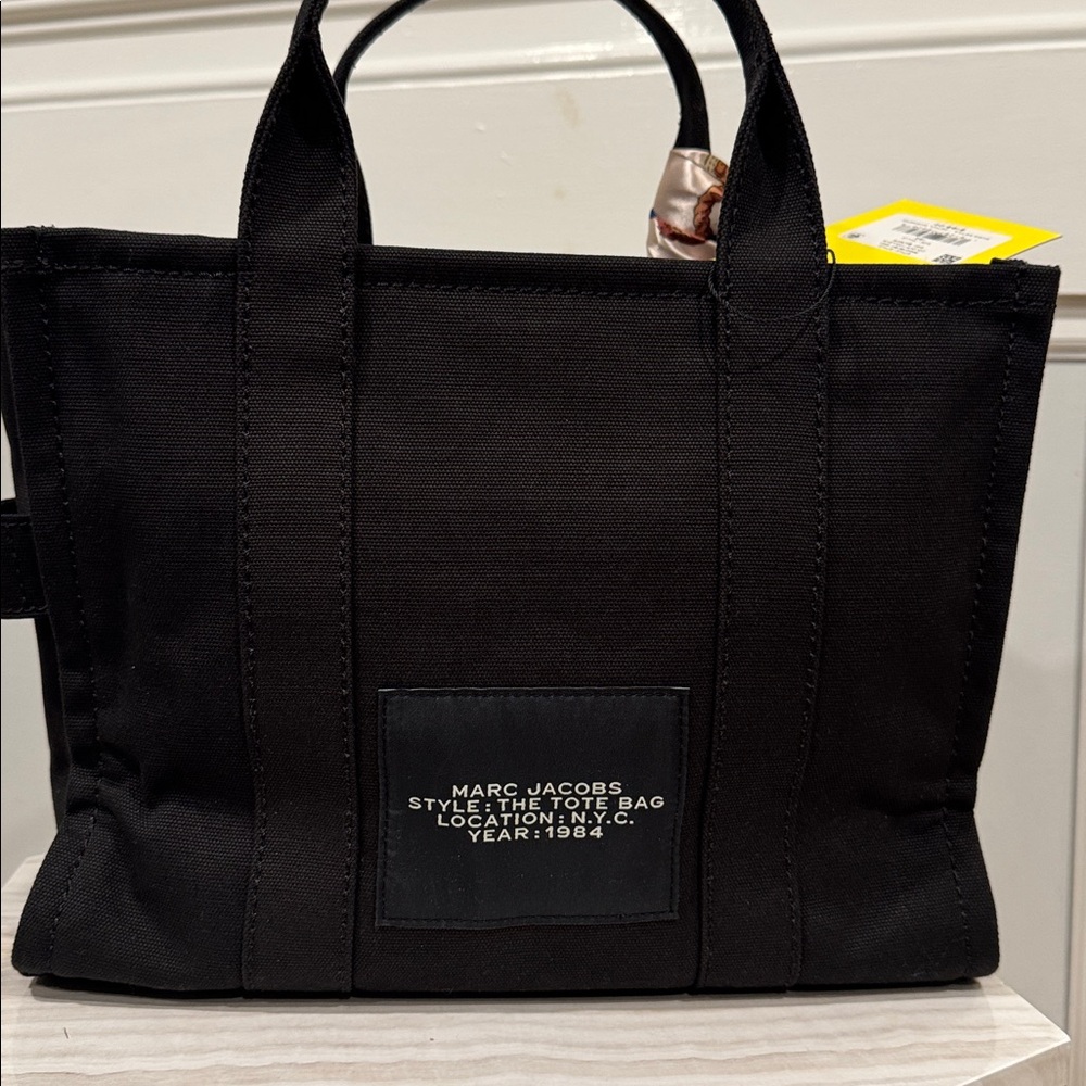 Marc Jacobs The Tote Bag Medium Canvas Black Tote Bag Crossbody NWT - Picture 7 of 17